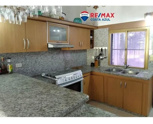 Imagen 4 de 13 de Se Vende Casa En Avenida Principal De Ciudad Flamingo, Chichiriviche