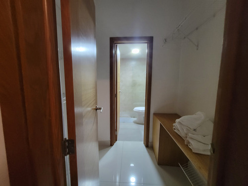 Foxpiantini.com - A277 | Apartamento En Alquiler En Paraíso