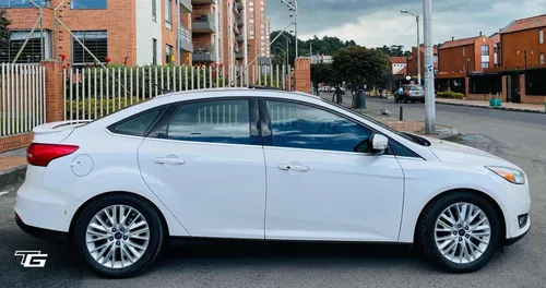 Ford Focus 2.0 Titanium