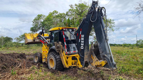 Retroexcavadora Jhon Deere 710g