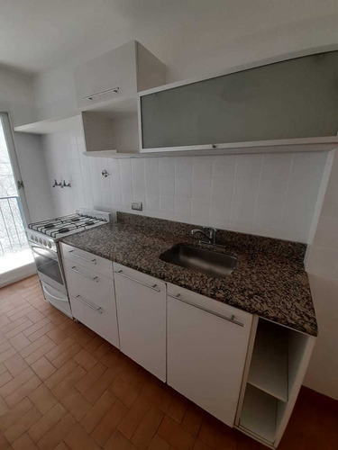 Venta Departamento 2 Ambientes Super Luminoso Con Balcón