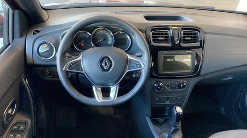 Imagen 5 de 15 de Renault Logan 1.6 16v Intens 2022
