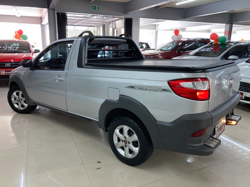Imagem 8 de 14 de Fiat Strada 1.4 Freedom Flex 2p 2019