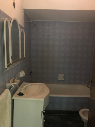 Venta De Excelente Casa En Junín.