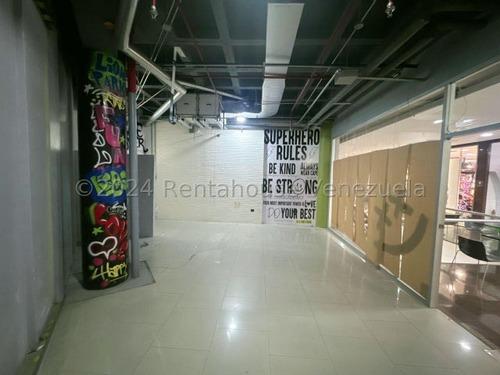 Jg Cod Flex 24-29218 Se Alquila Estupendo Local Comercial En Sebucan, Xentro Comercial Sebican