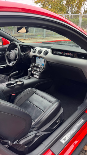 Ford Mustang 5.0 Gt 421cv