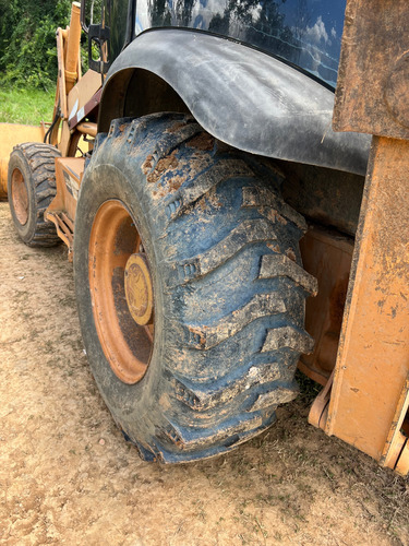 Case 2012 4x4 Gabinada