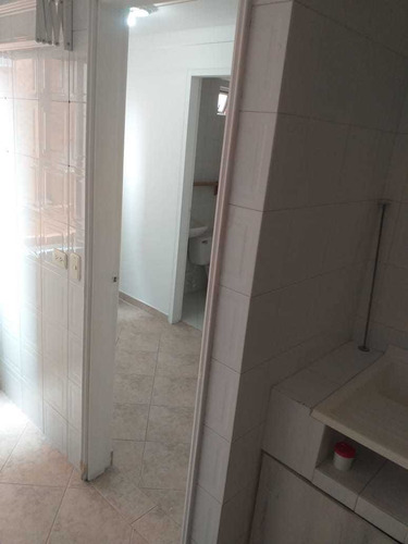Imagen 4 de 14 de Se Arrienda Apartamento En Medellin - Laureles