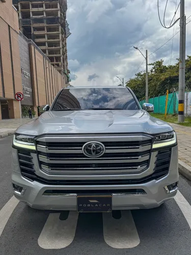 Toyota Land Cruiser 300 3.4 300 Zx