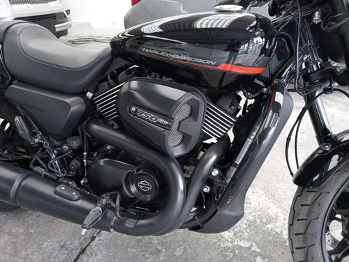 Harley Davidson Street Rod 750