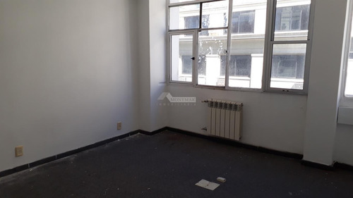 Imagen 10 de 12 de Oficina Ciudad Vieja Alquiler, Rincon Y Misiones, Buen Metraje, 1 Oficina,1 Privado, 3 Baños