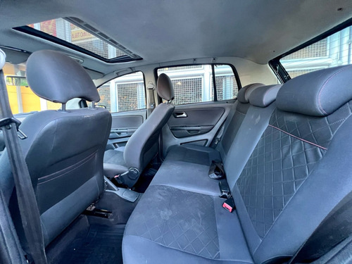 Volkswagen Fox 1.6 Vht Highline Total Flex 5p