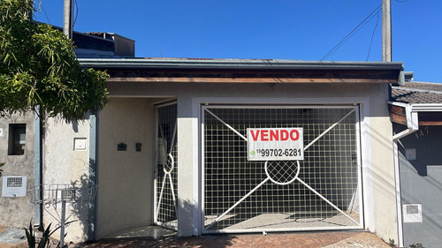 Casa Com 3 Quartos E 2 Banheiros À Venda, 133 M² Por R$ 405.000