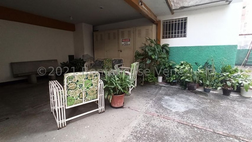 Imagen 16 de 18 de Apto En Venta 22-12072 María Santaella 0414-3188350 0412-3625141