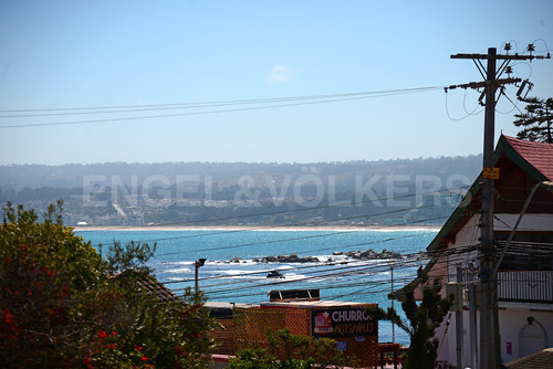 Casa Algarrobo Centro.