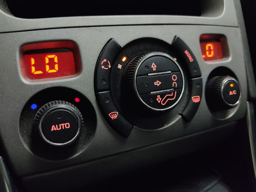 Imagen 13 de 15 de Peugeot 408 Sport 163 Cv 2013