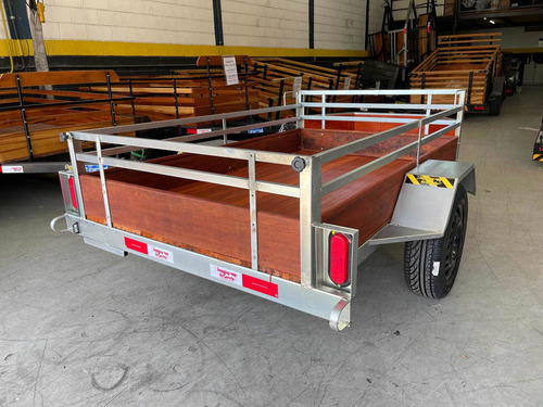 Carretinha Fazendinha De Chapa Com Caixinha 2.00 X 1.20 X 40