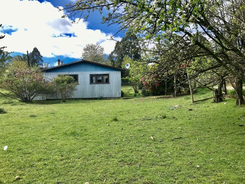 Parcela De Agrado Con Arboles Frutales