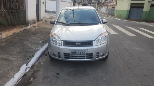 Imagem 2 de 7 de Ford Fiesta Sedan 2008 1.6 Trend Flex 4p