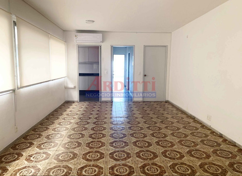 Imagen 13 de 30 de Venta Apartamento 4 Dormitorios Pocitos