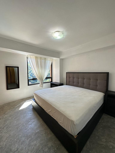 Apartamento En Venta 115 M2- Urb. Lomas Del Sol