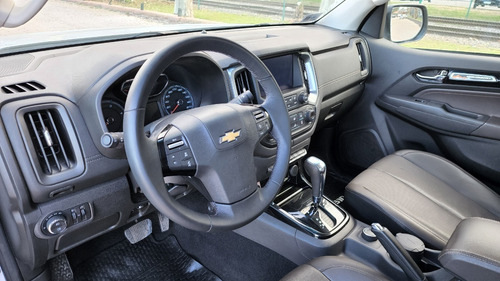 Imagen 14 de 16 de Chevrolet S10 4x4 At High Country Automatica Doble Cab 2018