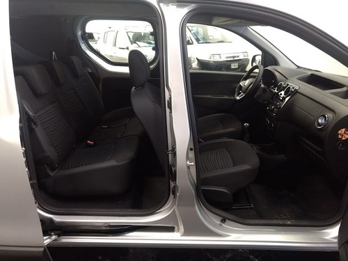 Imagen 12 de 15 de Renault Kangoo 1.5 Furgon Confort 5as Oferta !!! (jp)