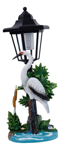Escultura De Resina De Figuras De Grúa Con Linterna Solar