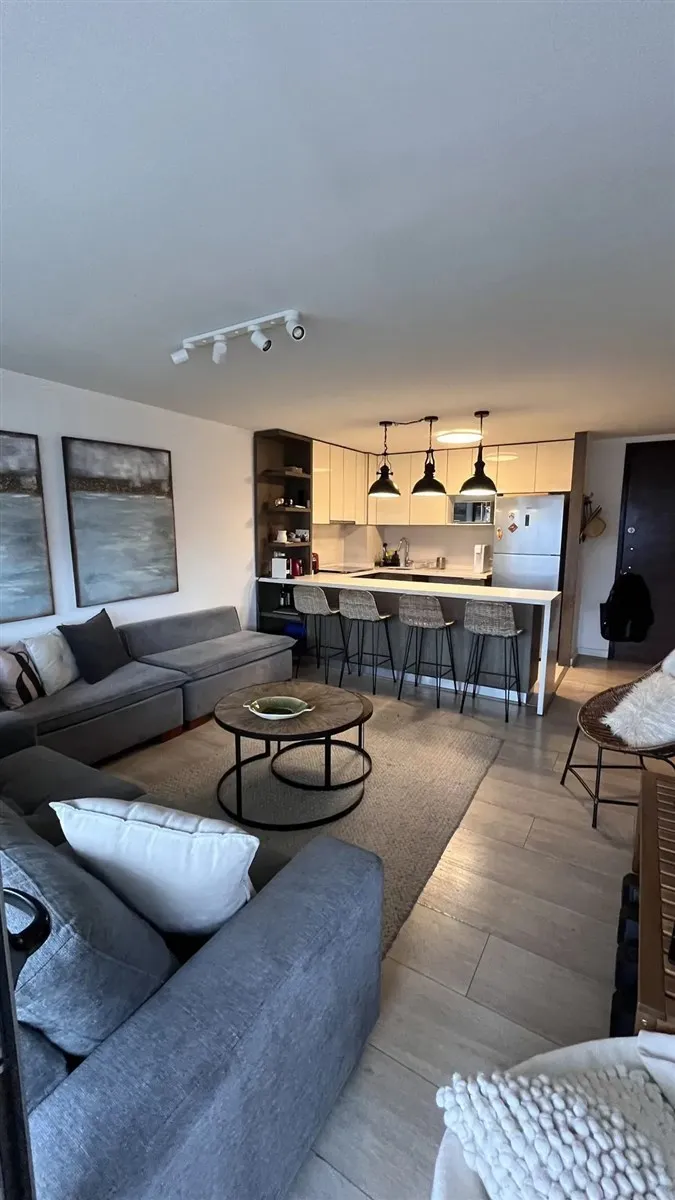 Imagen 5 de 18 de Departamento En Arriendo De 2 Dorm. En Las Condes