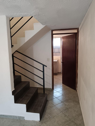 Casa Renta Cantaros I Nicolas R 2 Rec, 1 Baño, 1 Auto, Vigil