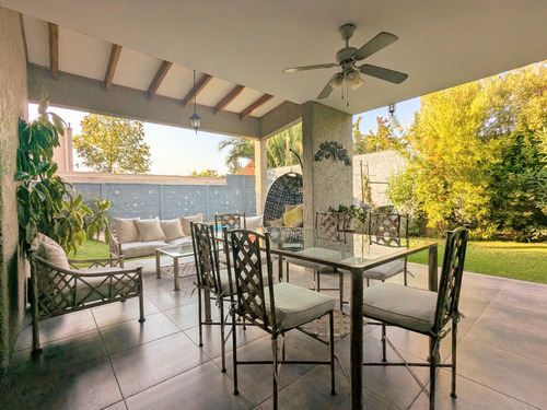 Casa En Condominio San Carlos De Apoquindo 4d+3b+serv.