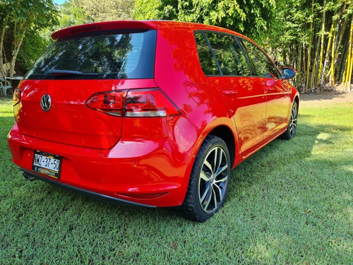 Imagen 3 de 9 de Volkswagen Golf 2015 1.4 Highline At