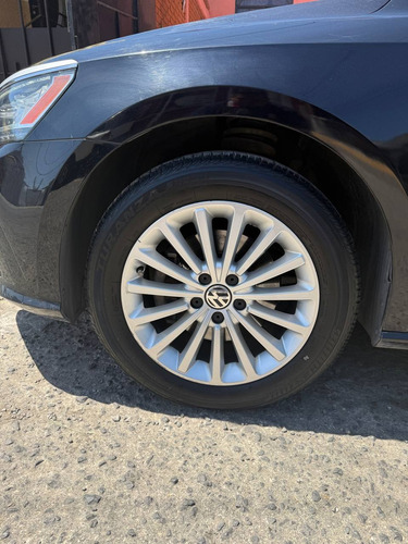 Volkswagen Passat 2.5 Tiptronic Highline At