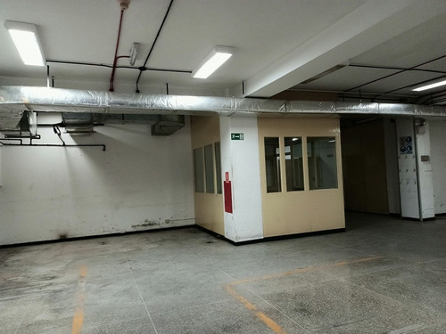 Imagen 3 de 13 de En Venta Linda Planta Industrial, Local, Oficina,deposito Boleita Sur