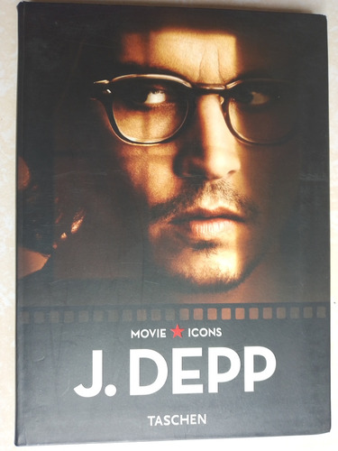 Libro Trilingüe Johnny Depp Taschen A Color