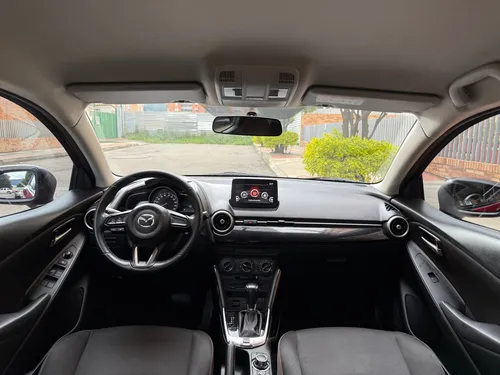 Mazda 2 2 Touring A/T 6AB FE