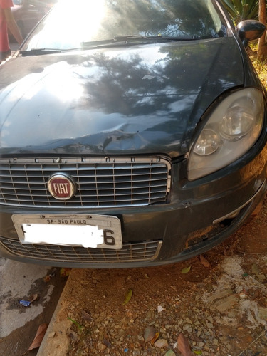 Fiat Linea 1.9 16v Absolute Flex Dualogic 4p 2010