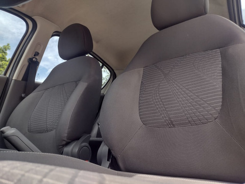 Palio Ex 1.0 Attractive - 2016 Baixo Km