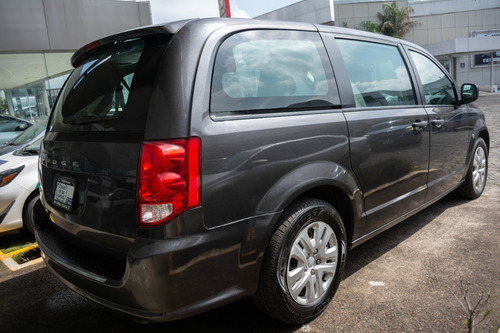 Imagen 5 de 15 de Dodge Grand Caravan 2019