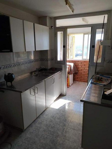 Imagen 11 de 16 de Departamento 4 Dormitorios Con Cochera En Venta Barrio Alber