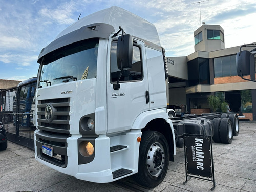 Vw 24-280 Ano 2020 6x2 Leito Teto Alto Único Dono Financia