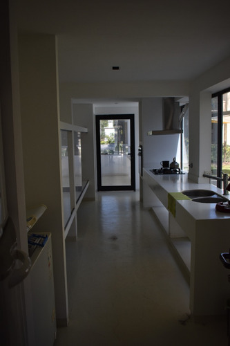 Casa En Venta En Abril Club De Campo