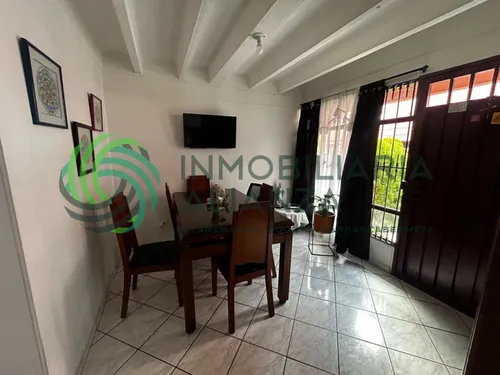 Casa En Venta En La Rioja. Cod V61695