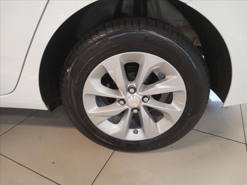 Chevrolet Onix 1.0 TURBO FLEX PLUS LT AUTOMÁTICO