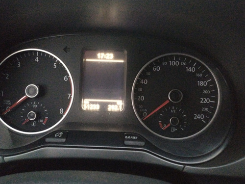 Volkswagen Fox 1.6 MSI TOTAL FLEX CONNECT 4P I-MOTION