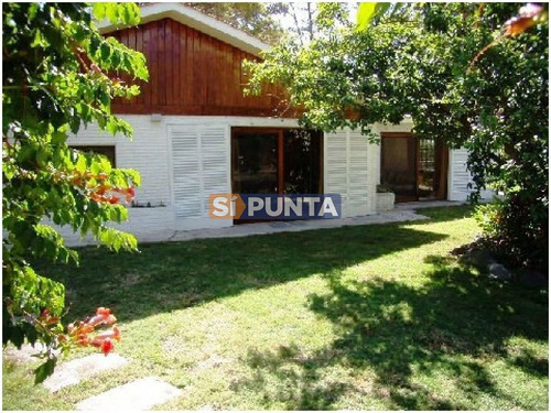 Imagen 7 de 9 de Casa En Alquiler - Playa Mansa
