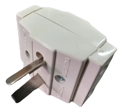 Triple Enchufe Richi Adaptador Macho Chata A 2 Redondas X 5u