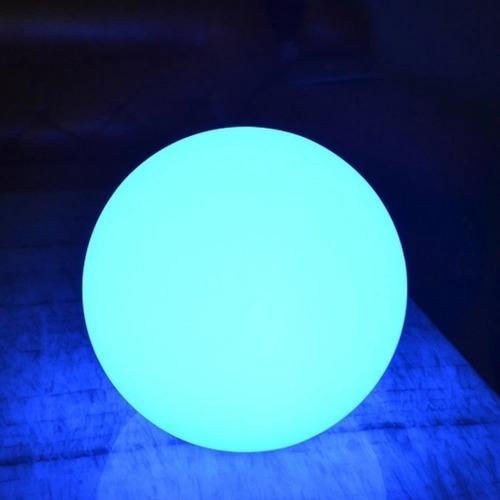 Imagem 1 de 3 de Esfera 50 Cm - Bola Led Rgb - Para Jardins E Sacadas