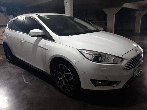 Ford Focus Iii 2.0 Titanium At6 - Transferencia Incluida