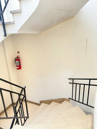 Venta Depto. 2 Amb. Parque Chacabuco